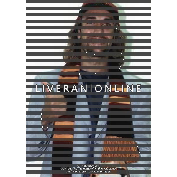 RETROSPETTIVA GABRIEL BATISTUTA CALCIATORE NELLA FOTO GABRIEL BATISTUTA CON LA MAGLIA DELLA ROMA CALCIO ANNO 20001-2001 AG ALDO LIVERANI SAS