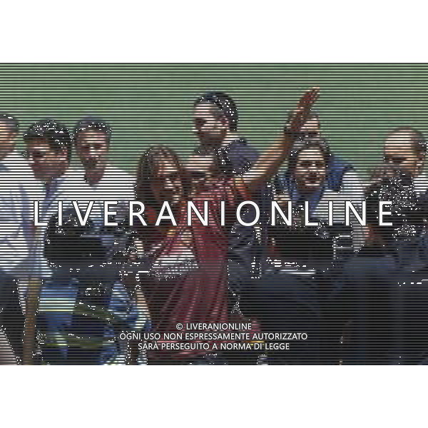 RETROSPETTIVA GABRIEL BATISTUTA CALCIATORE NELLA FOTO GABRIEL BATISTUTA CON LA MAGLIA DELLA ROMA CALCIO ANNO 20001-2001 AG ALDO LIVERANI SAS