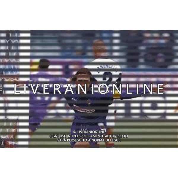 RETROSPETTIVA GABRIEL BATISTUTA CALCIATORE NELLA FOTO GABRIEL BATISTUTA CON LA MAGLIA DELLA FIORENTINA AG ALDO LIVERANI SAS