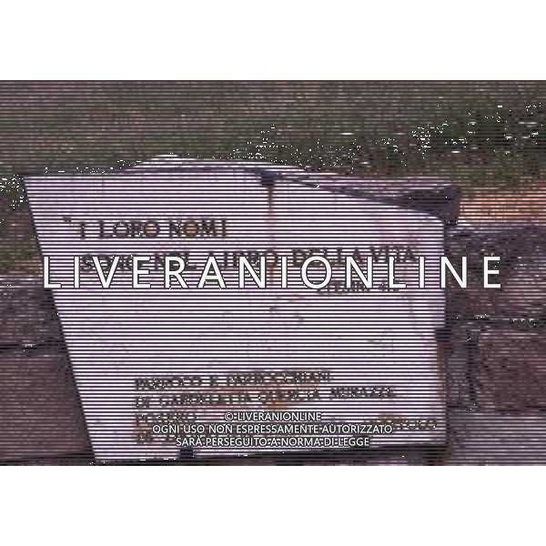 La strage di Marzabotto (dal maggiore dei comuni colpiti) o più correttamente eccidio di Monte Sole fu un insieme di stragi compiute dalle truppe nazifasciste in Italia tra il 29 settembre e il 5 ottobre 1944, nel territorio dei comuni di Marzabotto, Grizzana Morandi e Monzuno che comprendono le pendici di Monte Sole in provincia di Bologna. Fu un crimine contro l\'umanità e uno dei più gravi crimini di guerra compiuti contro la popolazione civile perpetrati dalle SS in Europa occidentale durante la seconda guerra mondiale.. Le vittime, confrontando i dati dell\'anagrafe, furono 1830 AG ALDO LIVERANI SAS