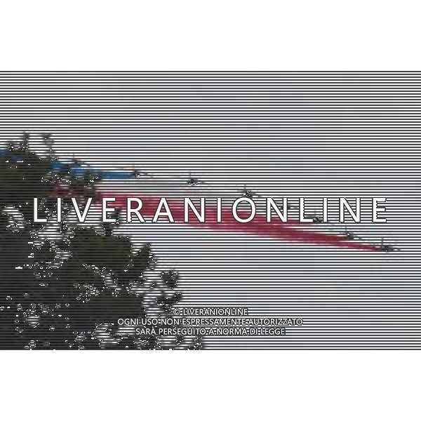 Circuit atmosphere - air display by the Patrouille de France. 15.06.2019. FIA World Endurance Championship, Le Mans 24 Hours, Race, Le Mans, France. Saturday. AG ALDO LIVERANI SAS-ONLY ITALY