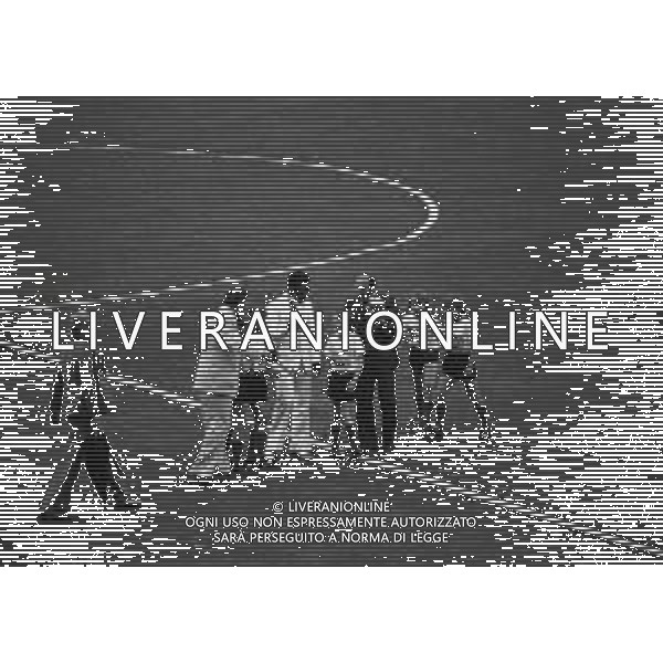 1974 FRANCOFORTE-INAUGURAZIONE DEI CAMPIONATO DEL MONDO DI CALCIO NELLA FOTO 1974 FIFA World Cup in Germany Pele (Edson Arantes do Nascimento) 1940 - Brazilian football player, 1994 Minister of Sports in Brazil Pele alongide Uwe Seeler and children during the opening ceremony of the World Cup in Frankfurt - June 1974 AG ALDO LIVERANI SAS