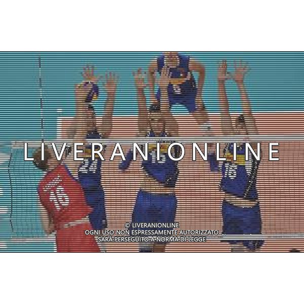 Milano 21-06-2019 Palalido Volleyball Nations League - girone 14 day 1 Italia vs Serbia nella foto Luburic contro il muro di Pinali Russo e Antonov foto Roberto Garavaglia - ag. Aldo Liverani sas