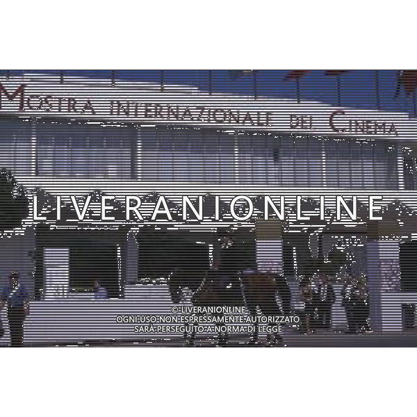 VENEZIA CITTA\' 1988 NELLA FOTO IL PALAZZO DEL FESTIVAL INTERNAZIONALE DEL CINEMA AG ALDO LIVERANI SAS