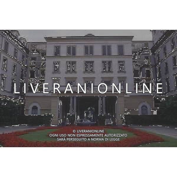 Villa d\'Este, in origine Villa del Garovo, è una residenza patrizia rinascimentale situata sulle rive del Lago di Como nel comune di Cernobbio. Sia la villa che il parco di 25 acri che la circonda sono stati modificati sostanzialmente rispetto alla costruzione originariamente destinata come residenza estiva per il cardinale Tolomeo Gallio AG ALDO LIVERANI SAS