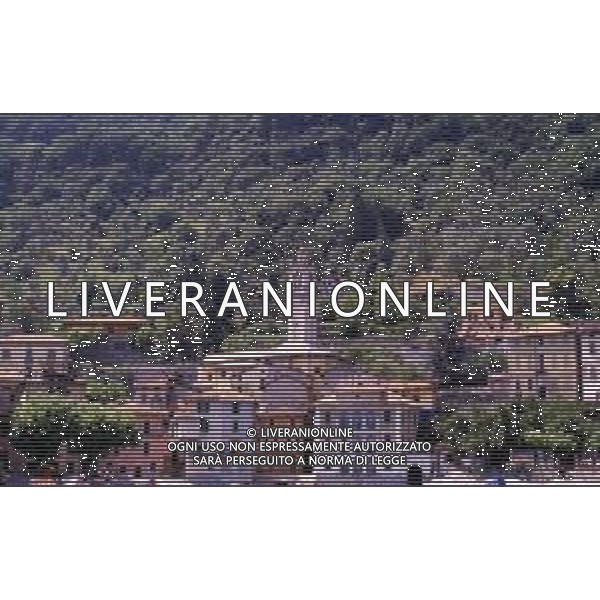 Villa d\'Este, in origine Villa del Garovo, è una residenza patrizia rinascimentale situata sulle rive del Lago di Como nel comune di Cernobbio. Sia la villa che il parco di 25 acri che la circonda sono stati modificati sostanzialmente rispetto alla costruzione originariamente destinata come residenza estiva per il cardinale Tolomeo Gallio AG ALDO LIVERANI SAS