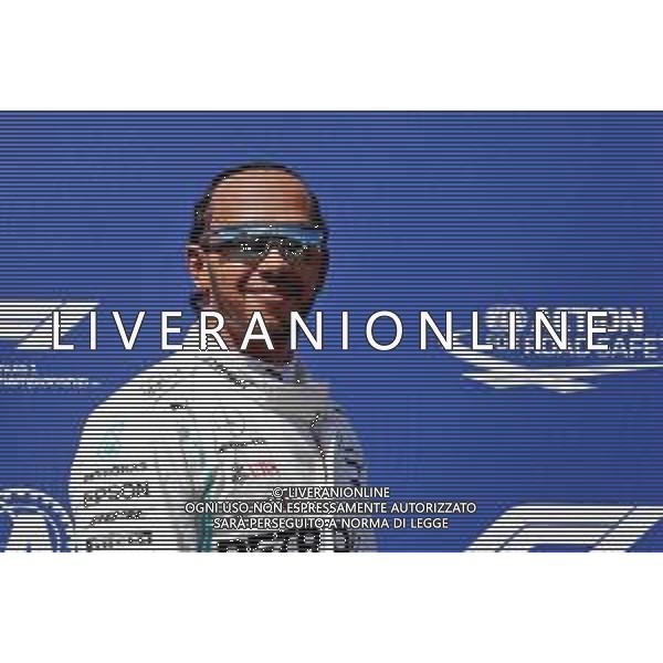 Lewis Hamilton (GBR) Mercedes AMG F1 celebrates his pole position in qualifying parc ferme. 22.06.2019. Formula 1 World Championship, Rd 8, French Grand Prix, Paul Ricard, France, Qualifying Day. / AGENZIA ALDO LIVERANI SAS - ITALY ONLY EDITORIAL USE ONLY