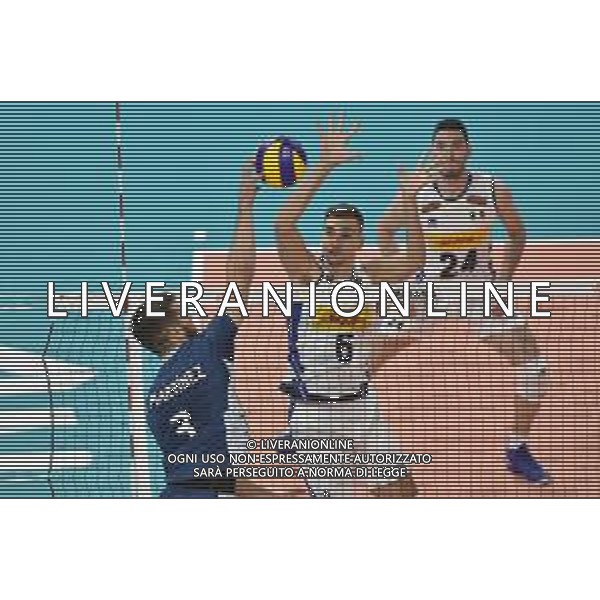 Milano 22-06-2019 Palalido Volleyball Nations League - girone 14 day 2 Italia vs Argentina nella foto Martinez e Giannelli foto Roberto Garavaglia - ag. Aldo Liverani sas