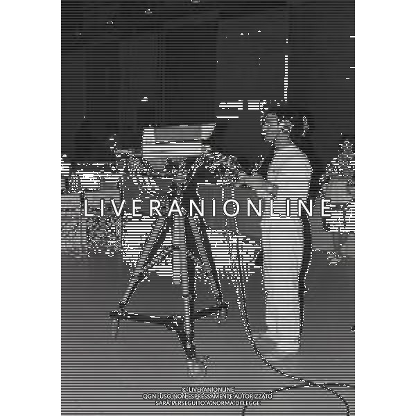 1981 MILANO-PRESENTAZIONE DEL NUOVO CANALE TELEVISIVO RETEQUATTRO NELLA FOTO TELECAMERE RETE 4 AG ALDO LIVERANI SAS