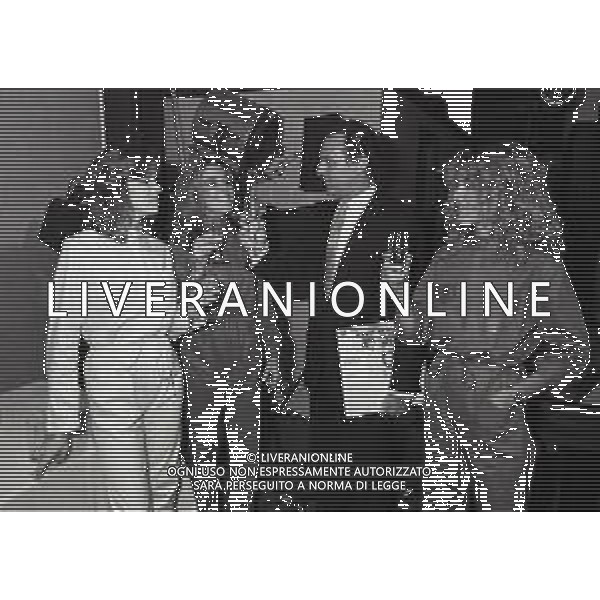 1981 MILANO-PRESENTAZIONE DEL NUOVO CANALE TELEVISIVO RETEQUATTRO NELLA FOTO RENZO ARBORE AG ALDO LIVERANI SAS