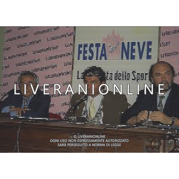01-02-03-04-05- OTTOBRE 1997 MILANO-FESTA DELLA NEVE ORGANIZZATA DALLA GAZZETTA DELLO SPORT NELLA FOTO CANDIDO CANNAVO\' CON ALBERTO TOMBA E GIANNI MERLO AG ALDO LIVERANI SAS 