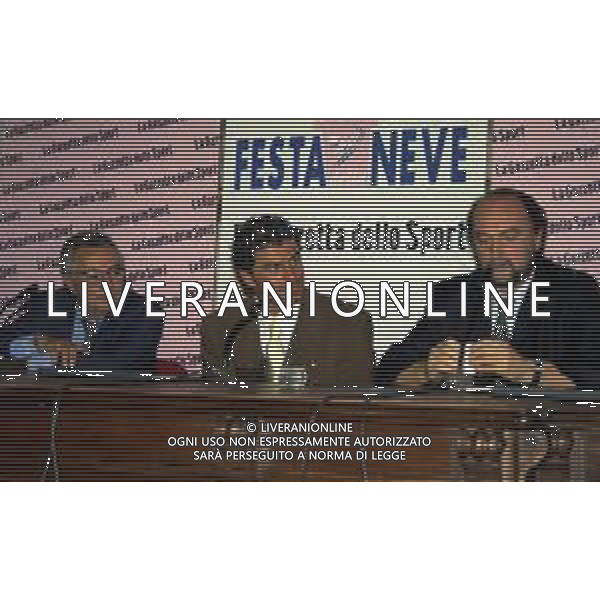 01-02-03-04-05- OTTOBRE 1997 MILANO-FESTA DELLA NEVE ORGANIZZATA DALLA GAZZETTA DELLO SPORT NELLA FOTO CANDIDO CANNAVO\' CON ALBERTO TOMBA E GIANNI MERLO AG ALDO LIVERANI SAS
