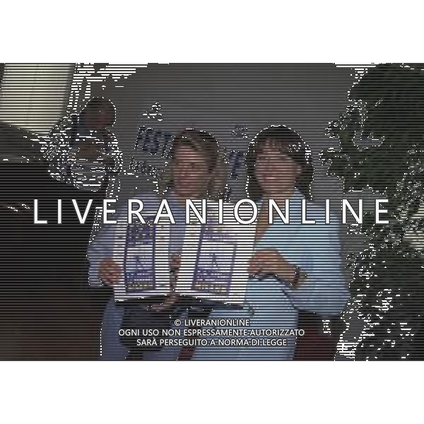 01-02-03-04-05- OTTOBRE 1997 MILANO-FESTA DELLA NEVE ORGANIZZATA DALLA GAZZETTA DELLO SPORT NELLA FOTO MANUELA DI CENTA E STEFANIA BELMONDO AG ALDO LIVERANI SAS