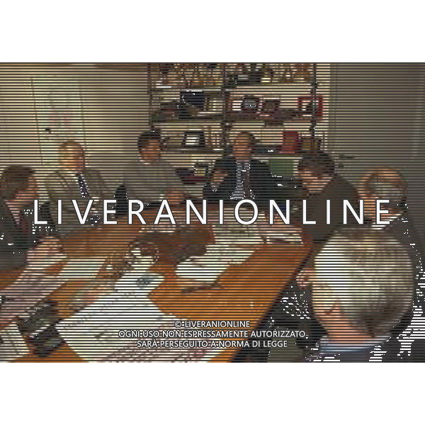 21-01-1999 MILANO REDAZIONE DELLA GAZZETTA DELLO SPORT FORUM SERIE B ALLENATORI DI CALCIO NELLA FOTO NEDO SONETTI CON WALTER NOVELLINO GIAN PIERO VENTURA  AG ALDO LIVERANI SAS