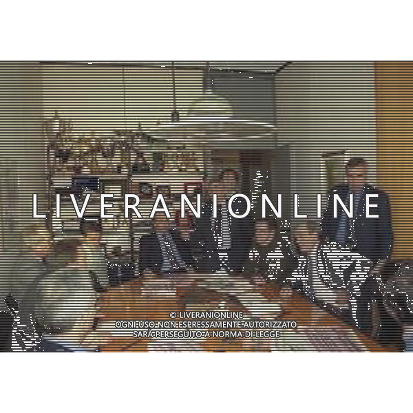 21-01-1999 MILANO REDAZIONE DELLA GAZZETTA DELLO SPORT FORUM SERIE B ALLENATORI DI CALCIO NELLA FOTO NEDO SONETTI CON WALTER NOVELLINO GIAN PIERO VENTURA E CANDIDO CANNAVO\' AG ALDO LIVERANI SAS