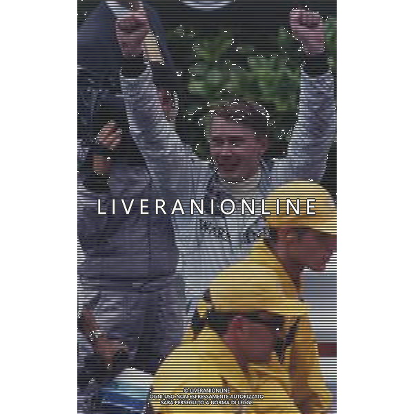 RETROSPETTIVA MIKA HAKKINEN PILOTA F1-1998 NELLA FOTO MIKA HAKKINEN AG ALDO LIVERANI SAS 