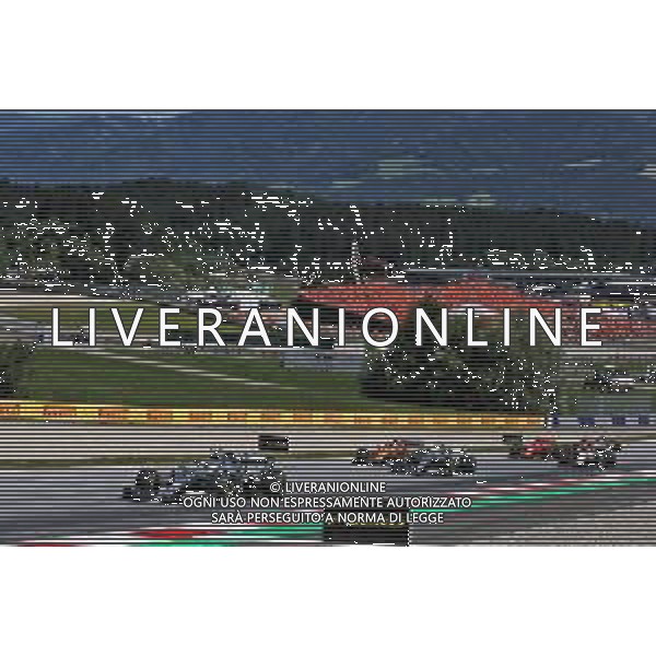 Valtteri Bottas (FIN) Mercedes AMG F1 W10 at the start of the race. 30.06.2019 Formula 1 World Championship, Rd 9, Austrian Grand Prix, Spielberg, Austria, Race Day. / AGENZIA ALDO LIVERANI SAS - ITALY ONLY EDITORIAL USE ONLY