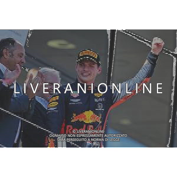 Race winner Max Verstappen (NLD) Red Bull Racing celebrates on the podium. 30.06.2019 Formula 1 World Championship, Rd 9, Austrian Grand Prix, Spielberg, Austria, Race Day. / AGENZIA ALDO LIVERANI SAS - ITALY ONLY EDITORIAL USE ONLY