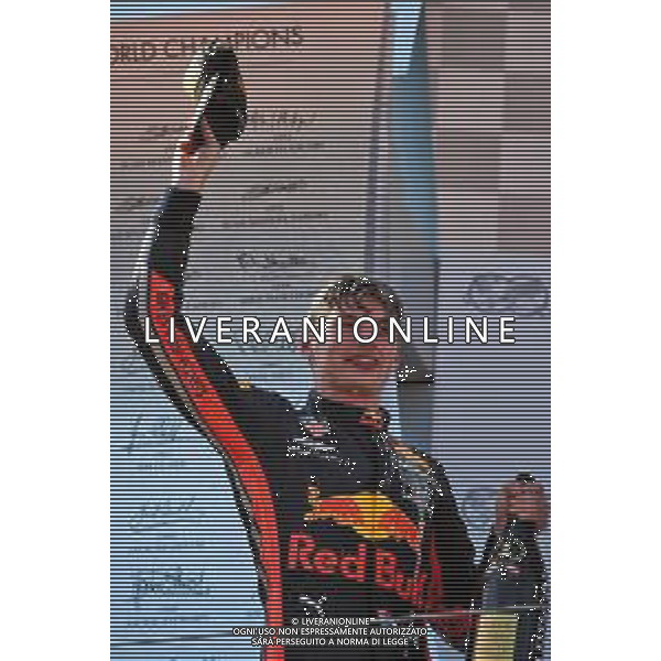 Race winner Max Verstappen (NLD) Red Bull Racing celebrates on the podium. 30.06.2019 Formula 1 World Championship, Rd 9, Austrian Grand Prix, Spielberg, Austria, Race Day. AG ALDO LIVERANI SA-ONLY ITALY