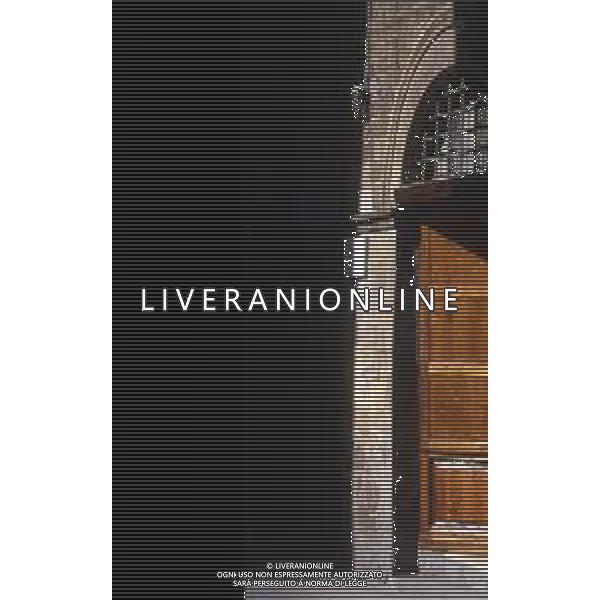 Montalcino è un comune italiano di 5 920 abitanti della provincia di Siena in Toscana. È una località nota per la produzione del vino Brunello. Si colloca nel territorio a nord-ovest del Monte Amiata, alla fine della val d\'Orcia. AG ALDO LIVERANI SAS