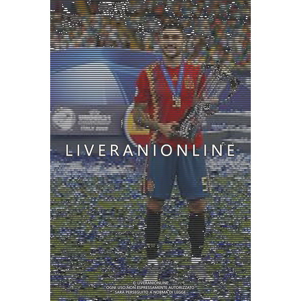 UEFA - Campionato Europeo Under 21 Italia 2019. 30/06/2019 Finale Spagna - Germania nella foto: Esultanza finale Unai Nunez (spagna) ©Claudio Zamagni/Agenzia Aldo Liverani final exultation of Unai Nunez (spagna) with the trophy during UEFA Championship Under 21 Italy 2019 final match between Spain and Germany at Dacia Arena Stadium on June 30 2019. photo credit by Claudio Zamagni/Aldo Liverani Photo Agency