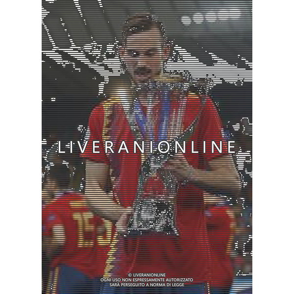 UEFA - Campionato Europeo Under 21 Italia 2019. 30/06/2019 Finale Spagna - Germania nella foto: Esultanza finale Fabian Ruiz (spagna) con la coppa ©Claudio Zamagni/Agenzia Aldo Liverani final exultation of Fabian Ruiz (spagna) with the trophy during UEFA Championship Under 21 Italy 2019 final match between Spain and Germany at Dacia Arena Stadium on June 30 2019. photo credit by Claudio Zamagni/Aldo Liverani Photo Agency