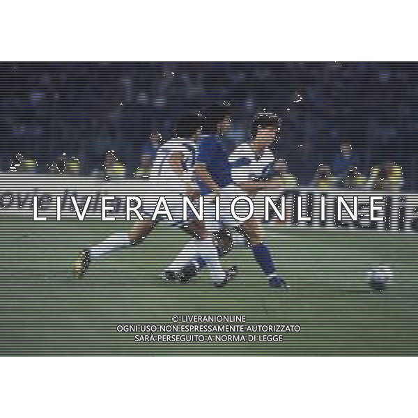 RETROSPETTIVA GIUSEPPE GIANNINI CALCIATORE NELLA FOTO GIUSEPPE GIANNINI CON LA MAGLIA DELLA NAZIONALE ITALIANA AG ALDO LIVERANI SAS