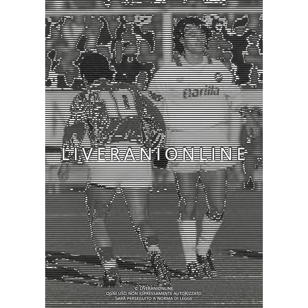 RETROSPETTIVA GIUSEPPE GIANNINI CALCIATORE NELLA FOTO GIUSEPPE GIANNINI CON LA MAGLIA DELLA ROMA CALCIO CON RBERTO BAGGIO IN FIORENTINA ROMA AG ALDO LIVERANI SAS