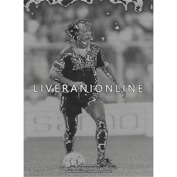 RETROSPETTIVA GIUSEPPE GIANNINI CALCIATORE NELLA FOTO GIUSEPPE GIANNINI CON LA MAGLIA DELLA ROMA CALCIO AG ALDO LIVERANI SAS
