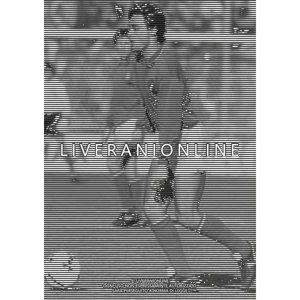 RETROSPETTIVA GIUSEPPE GIANNINI CALCIATORE NELLA FOTO GIUSEPPE GIANNINI CON LA MAGLIA DELLA NAZIONALE ITALIANA AG ALDO LIVERANI SAS