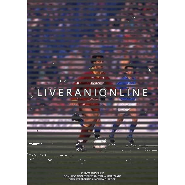 RETROSPETTIVA GIUSEPPE GIANNINI CALCIATORE NELLA FOTO GIUSEPPE GIANNINI CON LA MAGLIA DELLA ROMA CALCIO AG ALDO LIVERANI SAS