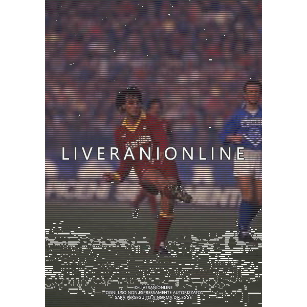 RETROSPETTIVA GIUSEPPE GIANNINI CALCIATORE NELLA FOTO GIUSEPPE GIANNINI CON LA MAGLIA DELLA ROMA CALCIO AG ALDO LIVERANI SAS