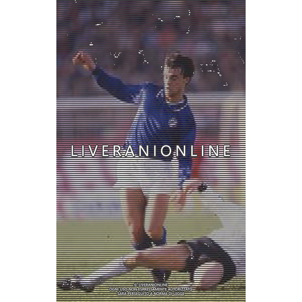 RETROSPETTIVA GIUSEPPE GIANNINI CALCIATORE NELLA FOTO GIUSEPPE GIANNINI CON LA MAGLIA DELLA NAZIONALE ITALIANA AG ALDO LIVERANI SAS