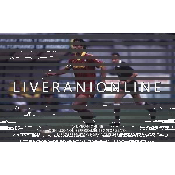 RETROSPETTIVA GIUSEPPE GIANNINI CALCIATORE NELLA FOTO GIUSEPPE GIANNINI CON LA MAGLIA DELLA ROMA CALCIO AG ALDO LIVERANI SAS