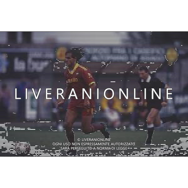 RETROSPETTIVA GIUSEPPE GIANNINI CALCIATORE NELLA FOTO GIUSEPPE GIANNINI CON LA MAGLIA DELLA ROMA CALCIO AG ALDO LIVERANI SAS