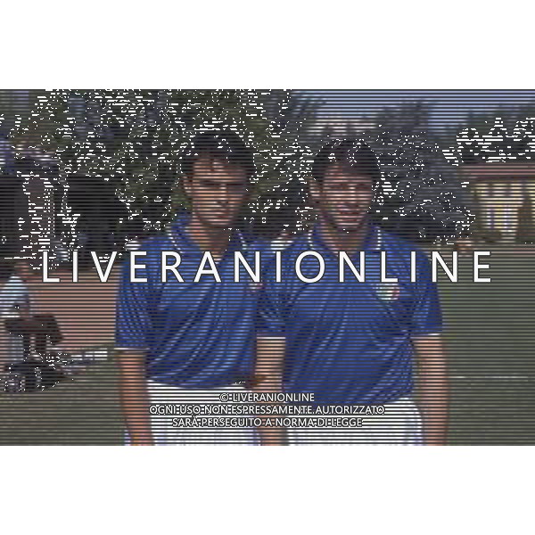 RETROSPETTIVA GIUSEPPE GIANNINI CALCIATORE NELLA FOTO GIUSEPPE GIANNINI CON SEBASTIANO NELA CON LA MAGLIA DELLA NAZIONALE ITALIANA AG ALDO LIVERANI SAS