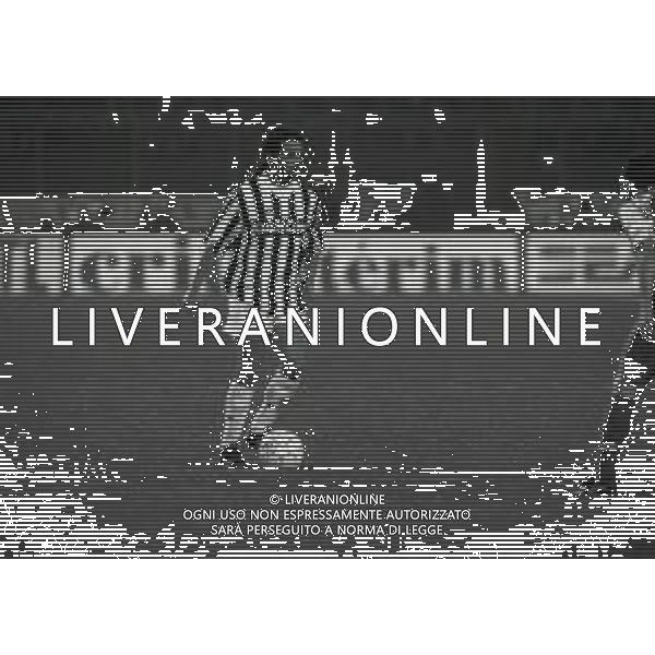 06-04-1993 TORINO- SEMIFINALE DI COPPA UEFA JUVENTUS PARIS SAINT GERMAIN 2-1  NELLA FOTO ROBERTO BAGGIO AG ALDO LIVERANI SAS 