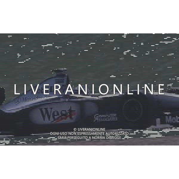 RETROSPETTIVA MIKA HAKKINEN PILOTA F1-1998 NELLA FOTO MIKA HAKKINEN AG ALDO LIVERANI SAS