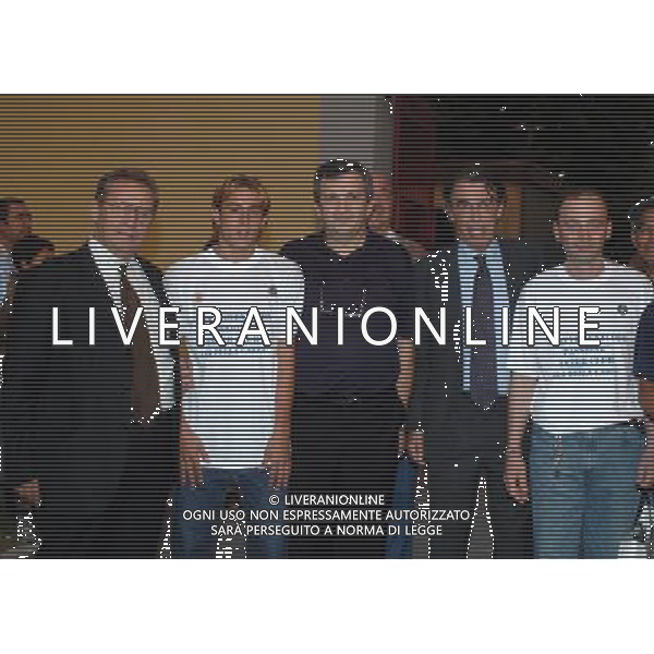 Milano 06/06/2005 Presentazione Inter Club Casa Della Carita\' nella foto: Ass.Brandirali-Tortorici Davide V.pres- Don Colmegna-Massimo Moratti- Riera Roberto Pres inter club foto Danilo Recalcati / Ag.Aldo Liverani 