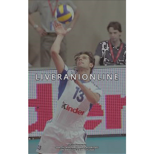 BUSTO ARSIZIO (MI) 03/06/2005 ITALIA - CUBA VOLLEY WORLD LEAGUE 2005 NELLA FOTO: ZLATANOV HRISTO PH. GIANCARLO LANDONIO/AG. ALDO LIVERANI
