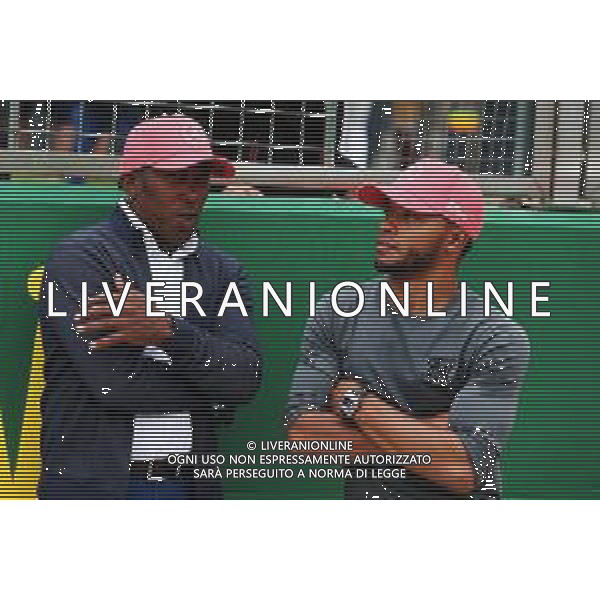 (L to R): Anthony Hamilton (GBR) with son Nicolas Hamilton (GBR) on the drivers parade. 14.07.2019. Formula 1 World Championship, Rd 10, British Grand Prix, Silverstone, England, Race Day. / AGENZIA ALDO LIVERANI SAS - ITALY ONLY EDITORIAL USE ONLY