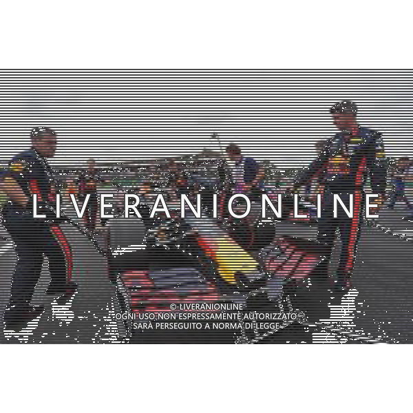 Max Verstappen (NLD) Red Bull Racing RB15 on the grid. 14.07.2019. Formula 1 World Championship, Rd 10, British Grand Prix, Silverstone, England, Race Day. / AGENZIA ALDO LIVERANI SAS - ITALY ONLY EDITORIAL USE ONLY