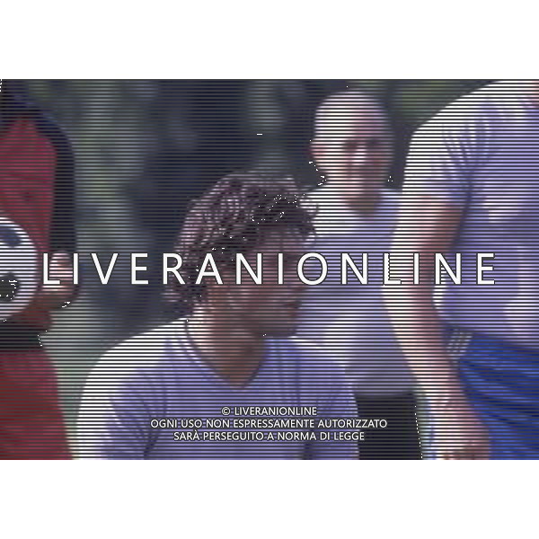 RETROSPETTIVA WALTER NOVELLINO CALCIATORE E ALLENATORE NELLA FOTO WALTER NOVELLINO CON LA MAGLIA DEL MILAN CALCIO IN ALLENAMENTO AG ALDO LIVERANI SAS