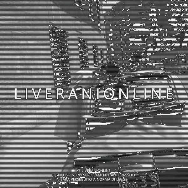 RETROSPETTIVA NICOLA PIETRANGELI TENNISTA NELLA FOTO NICOLA PIETRANGELI NELL\'ANNO 1950 A ROMA CON LA MOGLIE SUSANNA ARTERO AG ALDO LIVERANI SAS