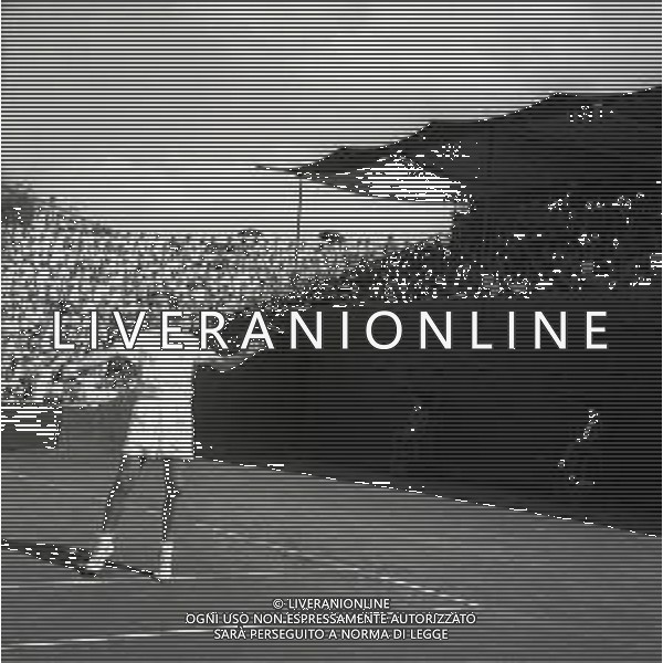 RETROSPETTIVA NICOLA PIETRANGELI TENNISTA NELLA FOTO NICOLA PIETRANGELI ANNI 1950-60 CON IL TENNISTA ORLANDO SIROLA AG ALDO LIVERANI SAS 