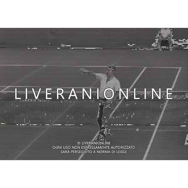 RETROSPETTIVA NICOLA PIETRANGELI TENNISTA NELLA FOTO NICOLA PIETRANGELI IN SARDEGNA A PORTO ROTONDO NELL\'ANNO 1979 AG ALDO LIVERANI SAS