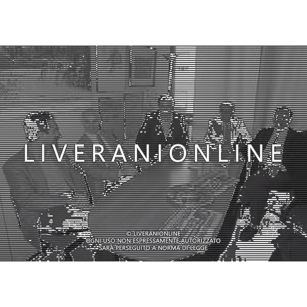 1994 MILANO REDAZIONE DELLA GAZZETTA DELLO SPORT INCONTRO CON JULIO VELASCO ARRIGO SACCHI E RATKO RUDIC NELLA FOTO JULIO VELASCO ARRIGO SACCHI RATKO RUDIC E CANDIDO CANNAVO\' ED ELIO TRIFARI AG ALDO LIVERANI SAS