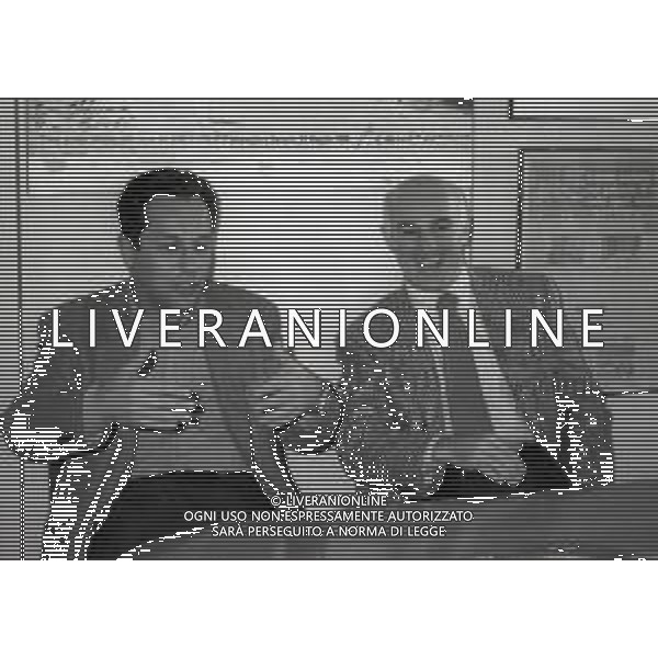 1994 MILANO REDAZIONE DELLA GAZZETTA DELLO SPORT INCONTRO CON JULIO VELASCO ARRIGO SACCHI E RATKO RUDIC NELLA FOTO JULIO VELASCO ARRIGO SACCHI AG ALDO LIVERANI SAS