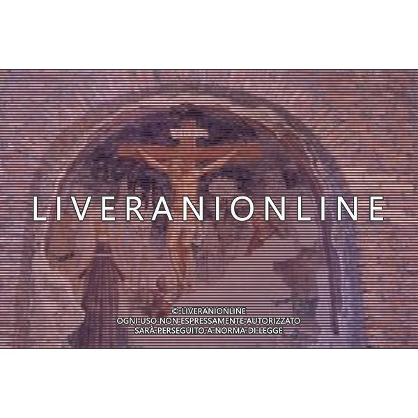 Tuscania nota come Toscanella fino al 1911 è un comune italiano della provincia di Viterbo nel Lazio dista dal capoluogo circa 24 km. NELLA FOTO INTERNO DELLA BASILICA DI SAN PIETRO AG ALDO LIVERANI SAS