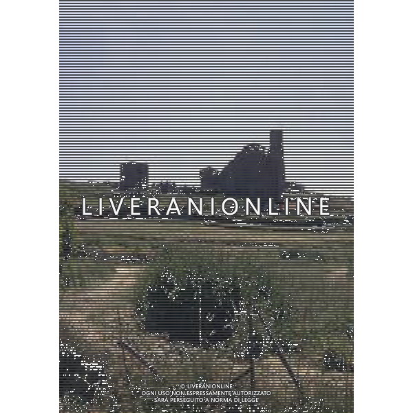 san pietro (VIII-XII secolo) PANORAMICA Tuscania (nota come Toscanella fino al 1911 è un comune italiano della provincia di Viterbo nel Lazio dista dal capoluogo circa 24 km. NELLA FOTO PANORAMICA BASILICA DI SAN PIETRO AG ALDO LIVERANI SAS